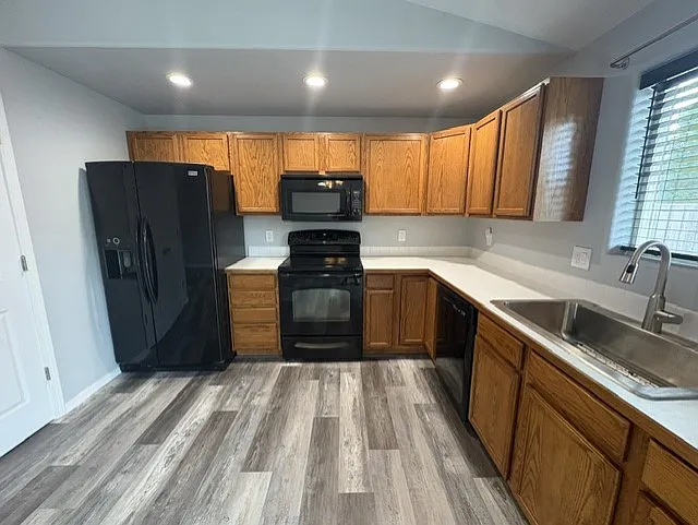 3260 Osage St — Photo 8