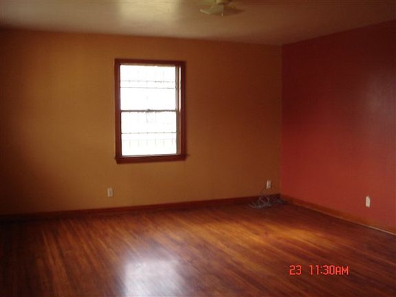 4th image of 2008 Glasshouse St