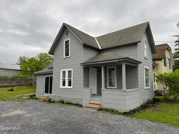 411 N Market Street, Johnstown, NY 12078