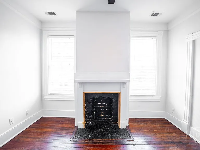 1313 Whitaker St #C — Photo 18