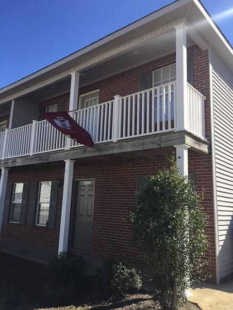 1st image of 1094 Saint Andrews Ln