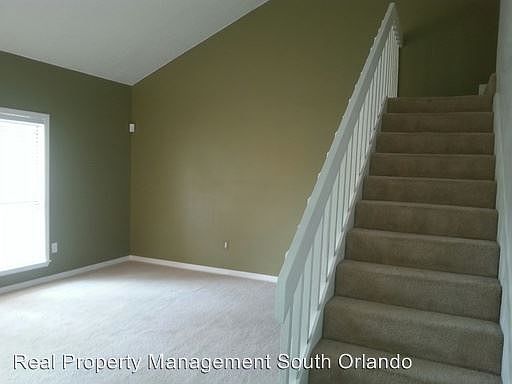 2nd image of 639 Saint Johns Ct N Unit 639