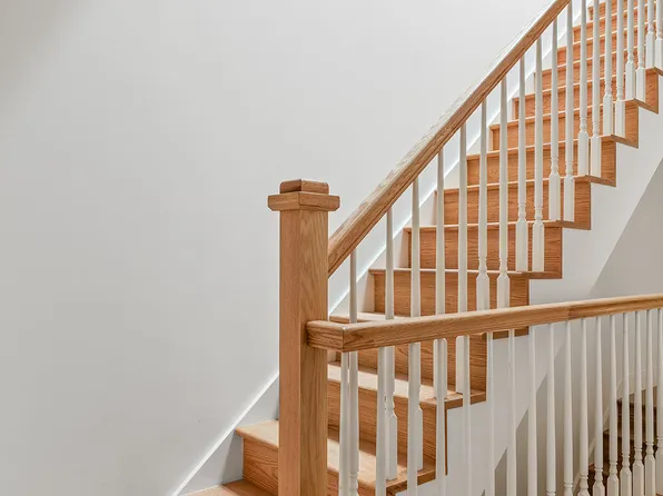 69 Hudson Avenue image 9 of 18