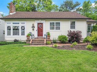 8945 Arvin Pl, Saint Louis, MO
