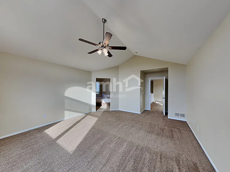 342 W Prestwick Way — Photo 9