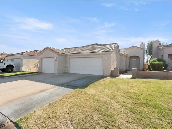 1209 Golf Club Dr, Laughlin, NV 89029