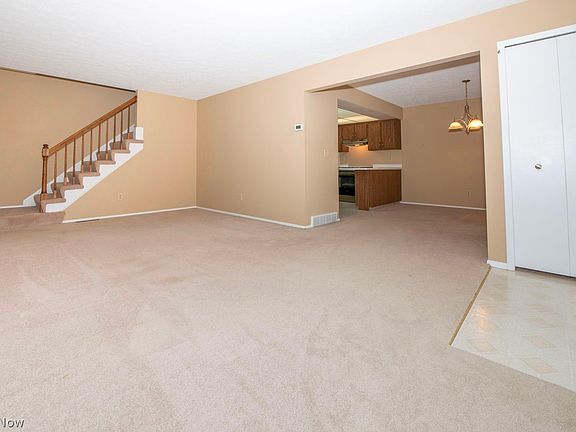 4th image of 757 Tollis Pkwy