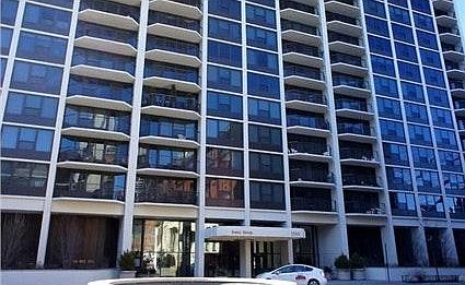 1st image of 1560 N Sandburg Ter APT 2507