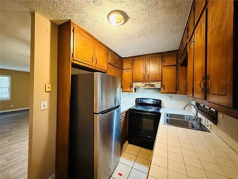 4742 Valley Dale Dr SW #A — Photo 2