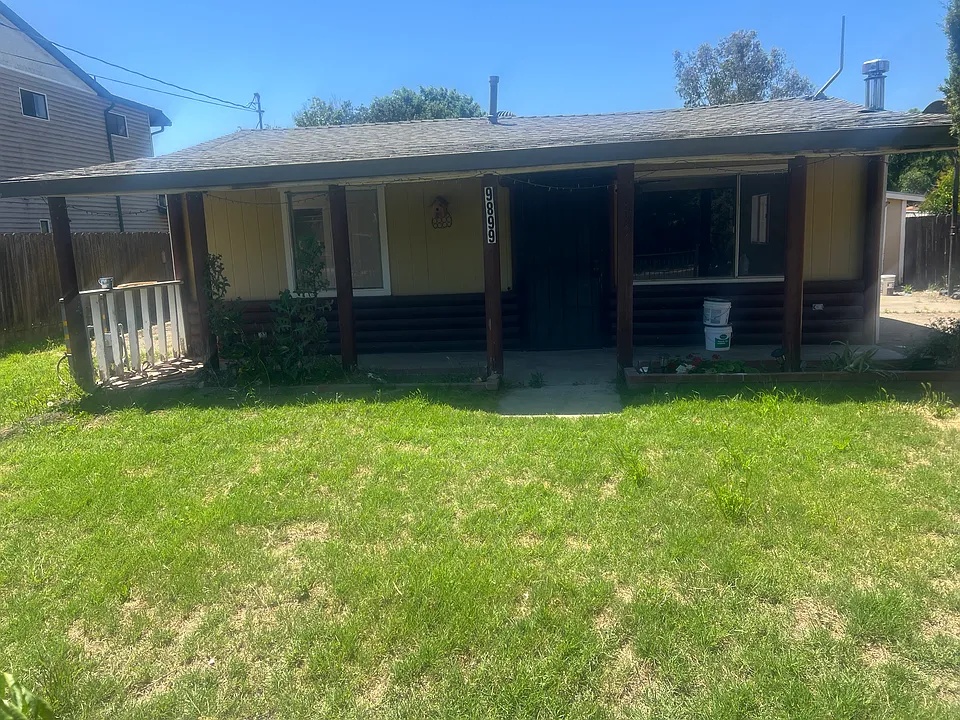 9899 S Lockhart Rd