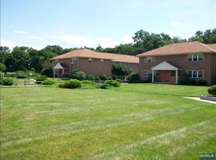 83 N Maple Ave #2083, Park Ridge, NJ 07656