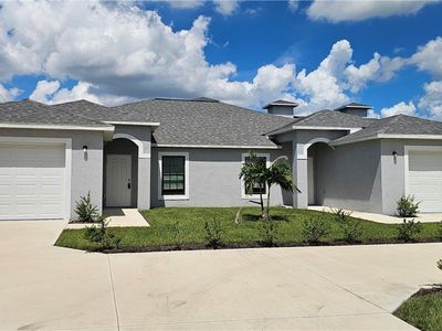 747/749 SW 9th St, Cape Coral, FL, 33991