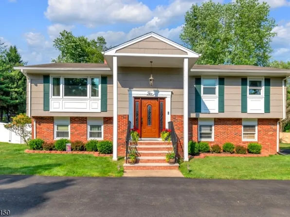 2 Morningside Dr, Roxbury Twp., NJ 07876