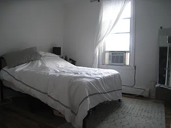 Rented by Alexiou Realty