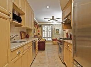 106 Surrey Ln, San Rafael, CA 94903