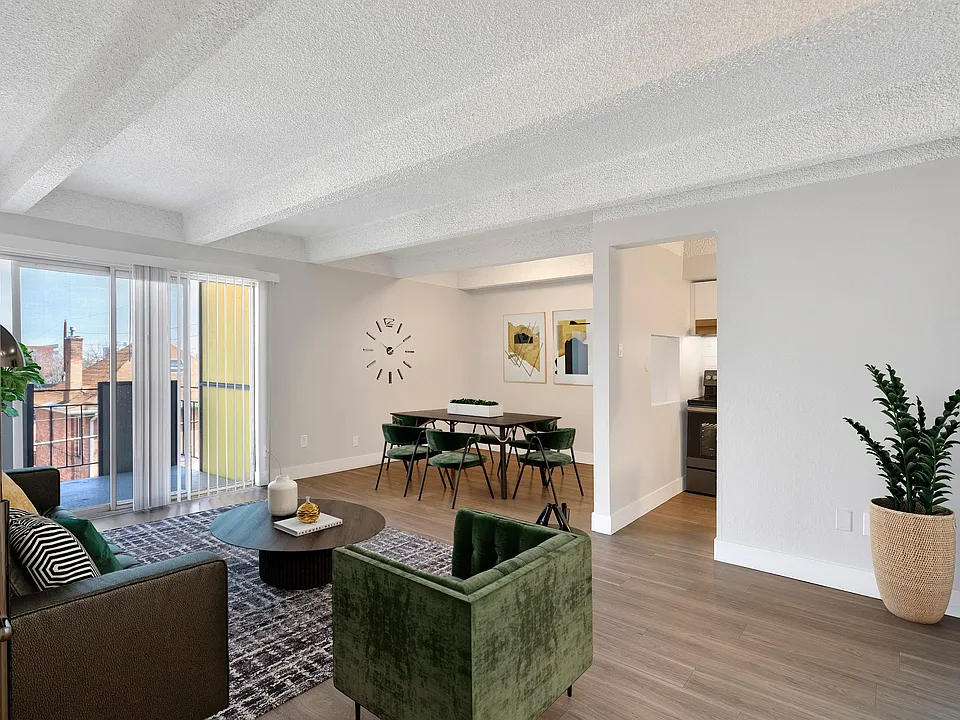 1280 Lafayette