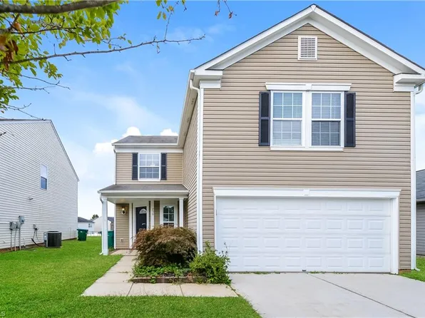 736 Runningbrook Ln, Rural Hall, NC 27045