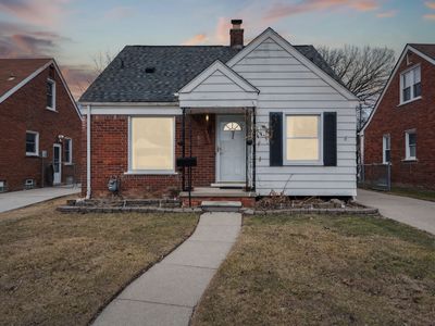 24360 Ross St, Dearborn, MI, 48124