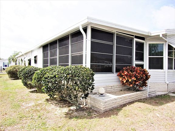 4th image of 3501 Heritage Lakes Blvd