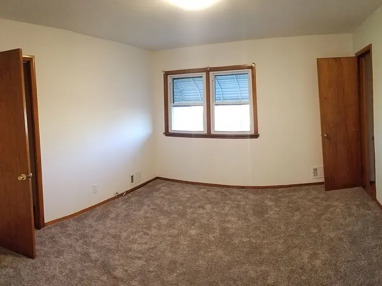 15 Bernice Pl #2 — Photo 14