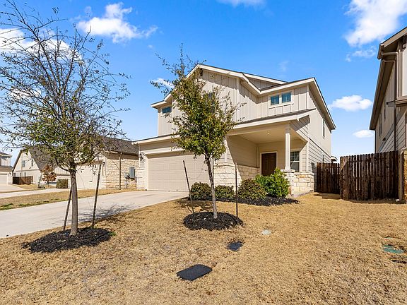 2nd image of 420 Bella Luna Way