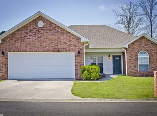 107 Westoak Pl, Hot Springs, AR 71913