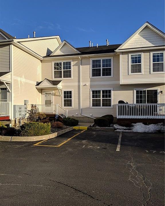 1st image of 37 Jordan Ln