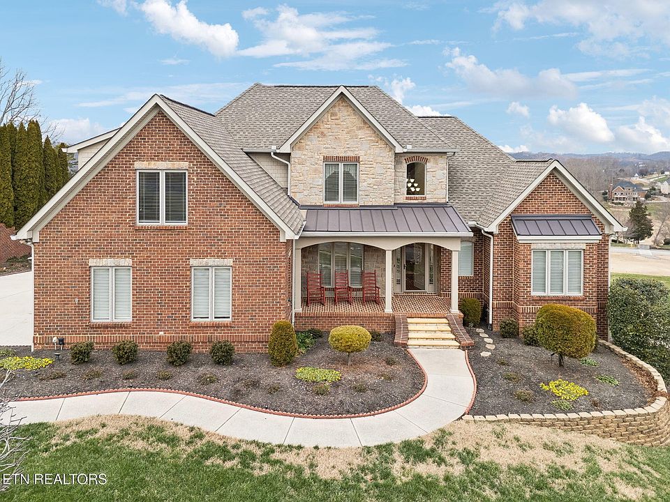 1st image of 192 Mountain Dr