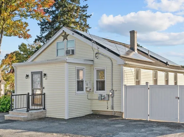 69 Derry Rd, Methuen, MA 01844