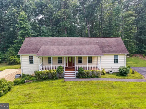 86 Iris Ln, Front Royal, VA 22630