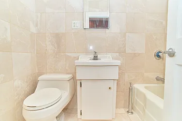 Rented by Living New York