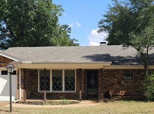 1905 Nottingham Blvd, Fort Worth, TX 76112