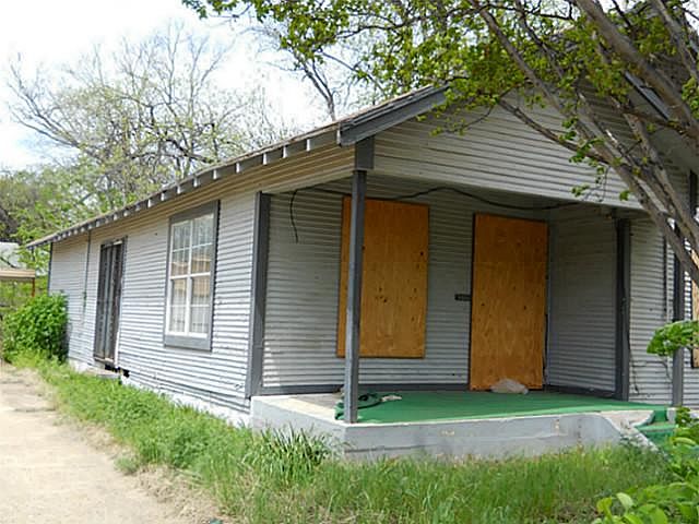 2nd image of 3613 York St