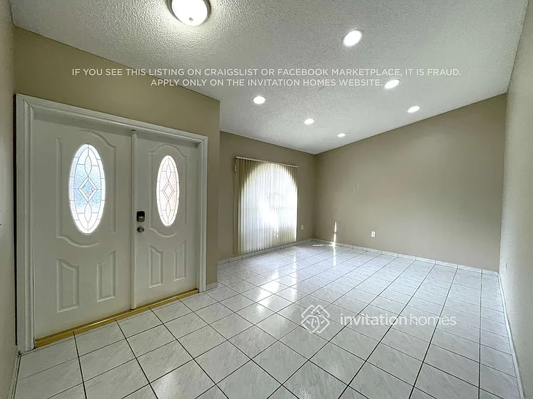 14272 SW 52nd St — Photo 3