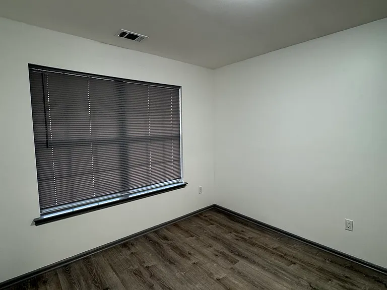 387 Lackland Ave — Photo 12