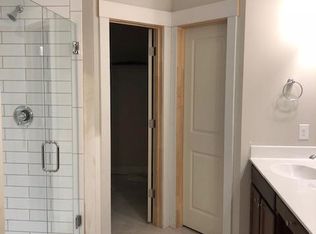 329 Cockle Ln, Beaufort, SC 29906