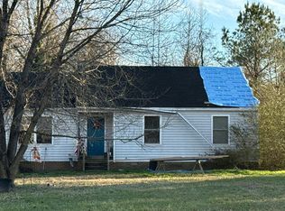 88 Healys Trace Ln, Locust Hill, VA 23092