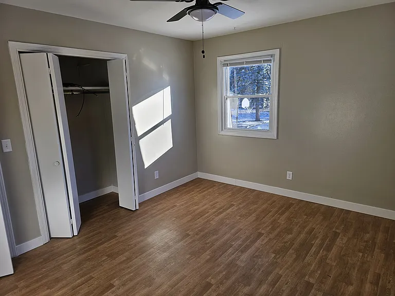 401 S Maple St #4 — Photo 14