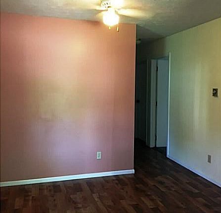 3rd image of 413 Storms Ave