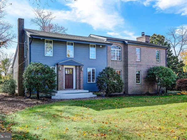 347 E Sherman Ave, Vineland, NJ 08360
