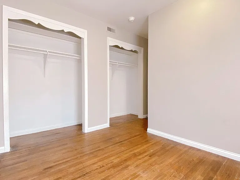 4815 Ames Ave — Photo 9