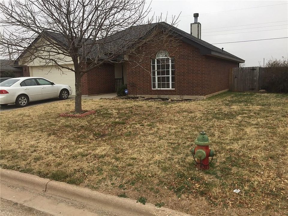 1st image of 3858 Notre Dame Cir