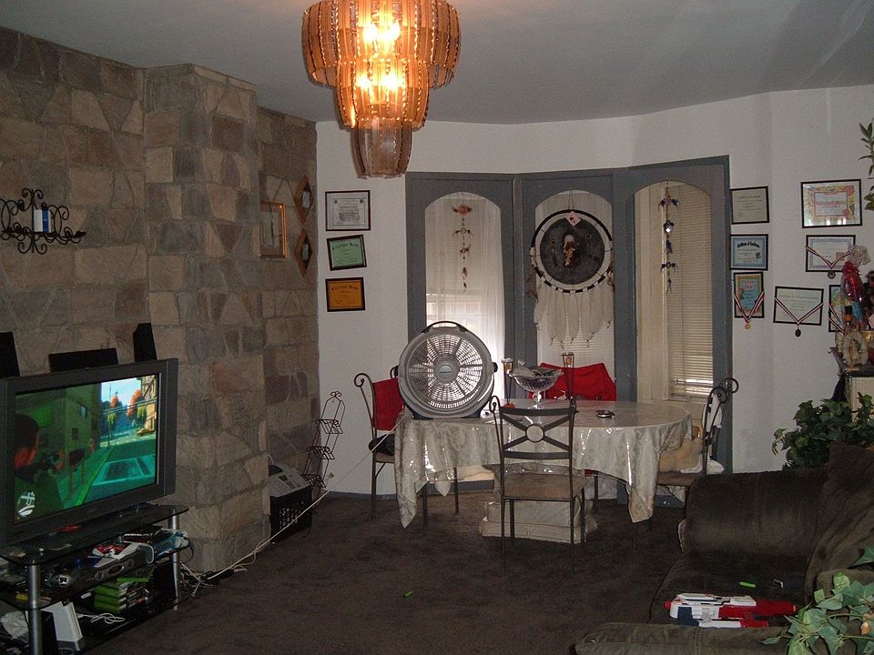 2nd image of 4038 Barnes Ave