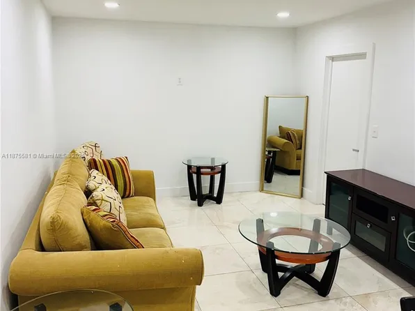 1723 Jackson St #2, Hollywood, FL 33020