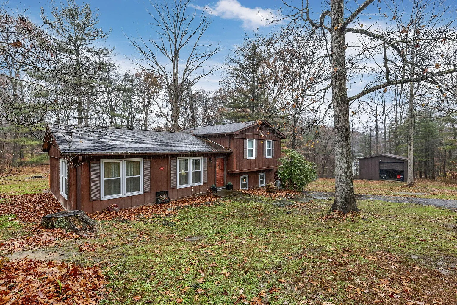 10210 Frasure Helber Rd photo 1