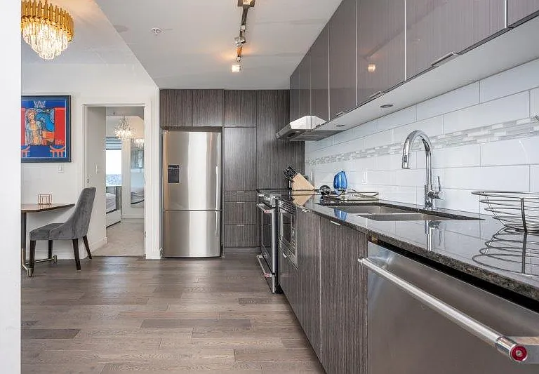 930 6th Ave SW #2801 — Photo 8