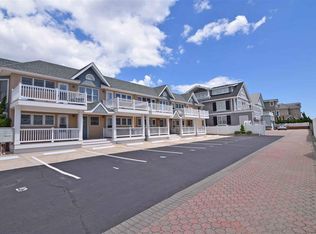 601 Dune Dr APT 4, Avalon, NJ 08202