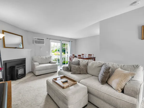 7 Taft Point APT 54, Waterbury, CT 06708