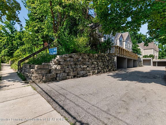 2nd image of 623 N 5th Ave