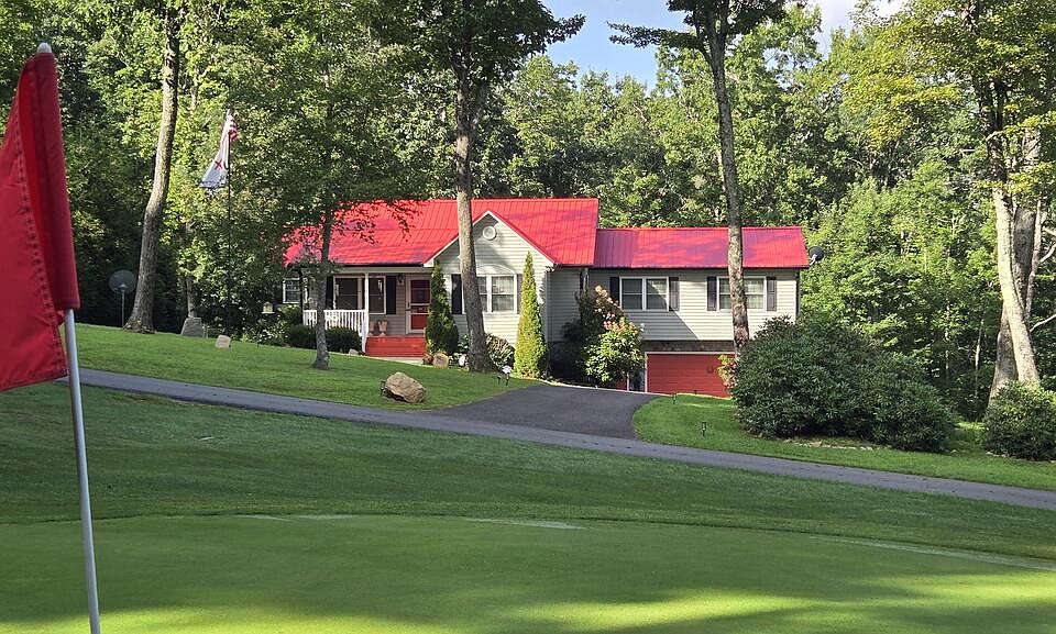 1st image of 185 Laurel Dr